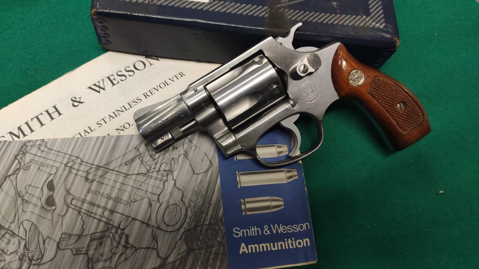 Smith&Wesson revolver mod. 60 Inox cal. 38 Special